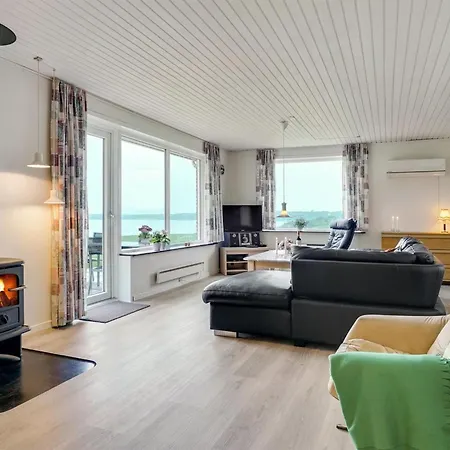 Ephra - 250m To The Fjord By Interhome Roslev